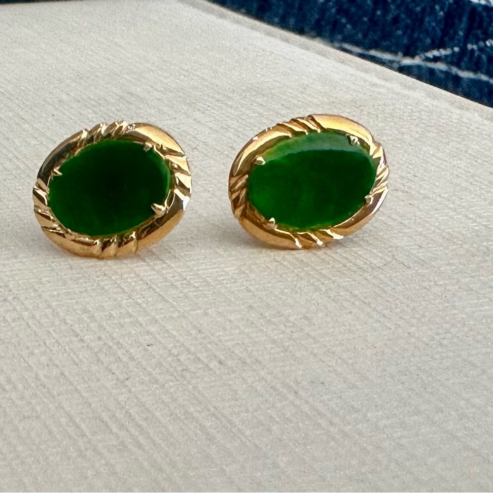 Elegant Gold and Green Jade Stud Earrings